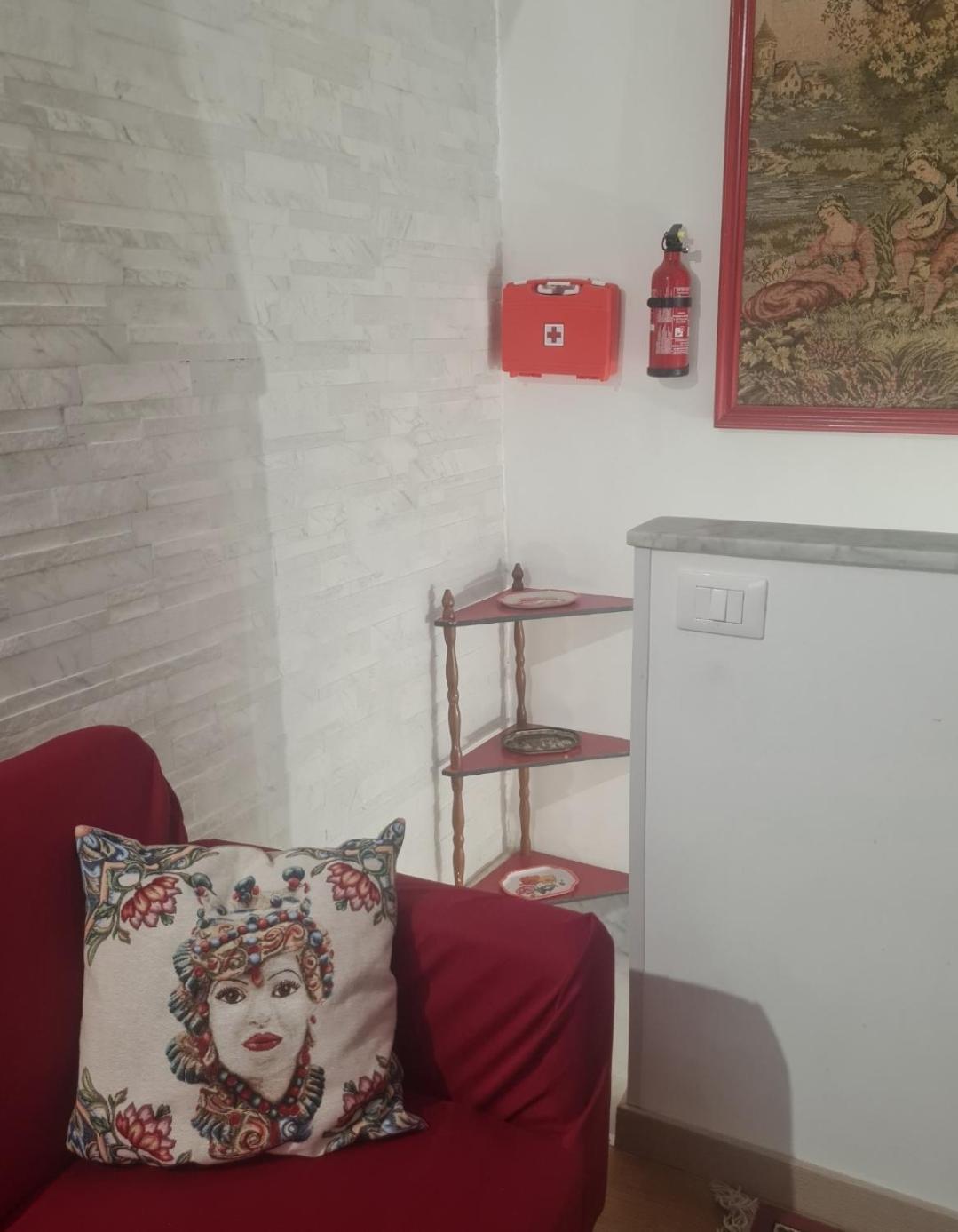 Ca' Sole Appartement Butera Buitenkant foto